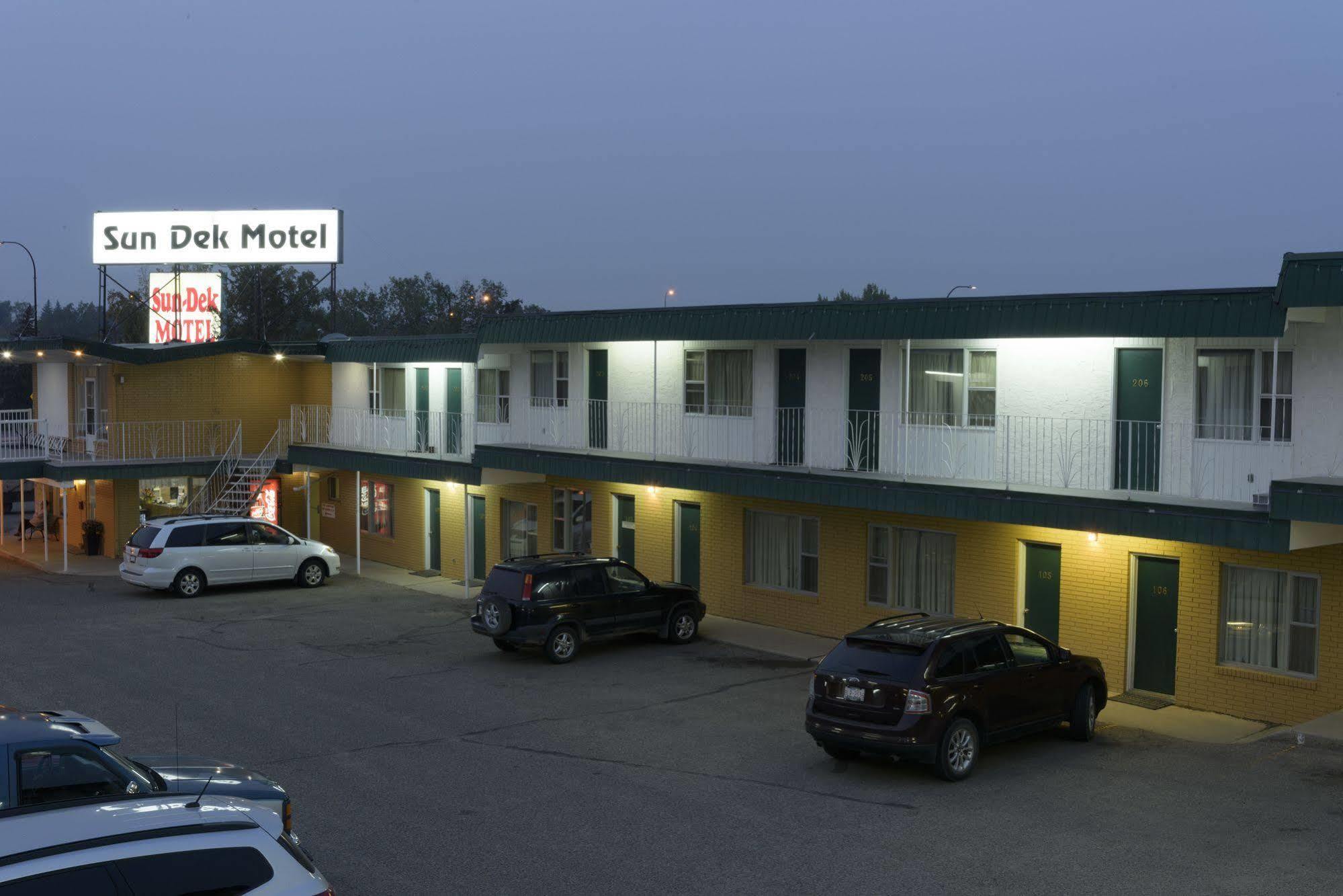 Sun-Dek Motel Medicine Hat Dış mekan fotoğraf